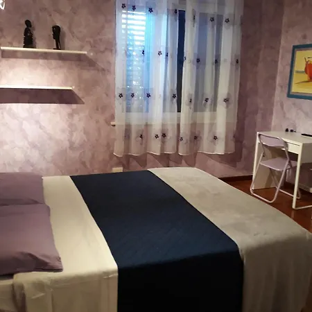 With 2 Bedrooms In Vezzano Ligure, With Wonderful Sea View, Apartment