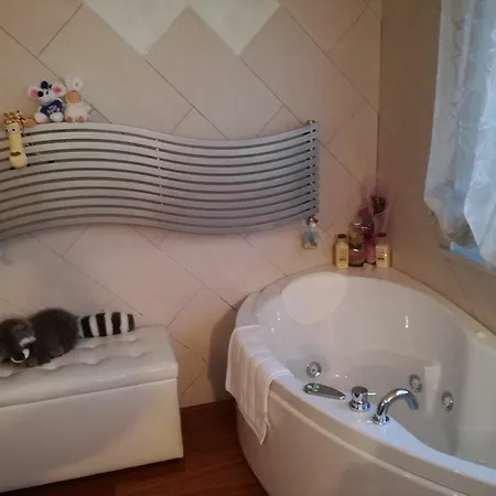 With 2 Bedrooms In Vezzano Ligure, With Wonderful Sea View, Apartment La Spezia