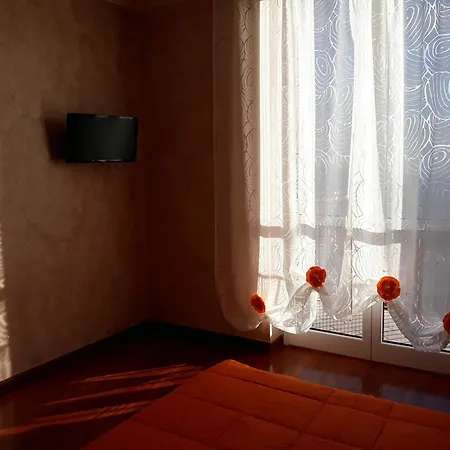 With 2 Bedrooms In Vezzano Ligure, With Wonderful Sea View, * La Spezia