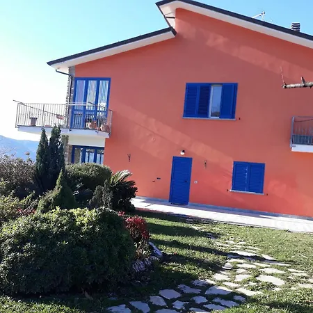 With 2 Bedrooms In Vezzano Ligure, With Wonderful Sea View, * La Spezia